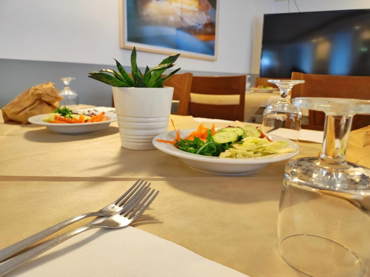 Hotel La Residenza ริชโชเน ภายนอก รูปภาพ